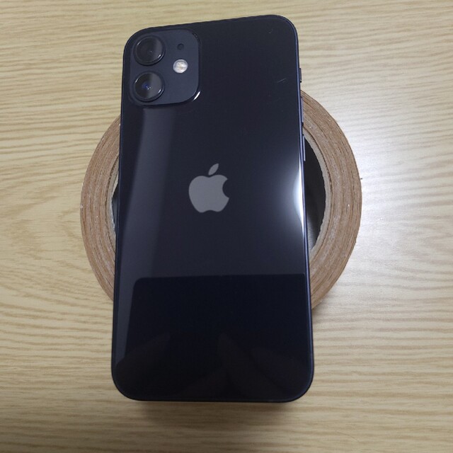 iphone 12 mini 128gb ブラック SIMフリー スマホ/家電/カメラのスマートフォン/携帯電話(スマートフォン本体)の商品写真