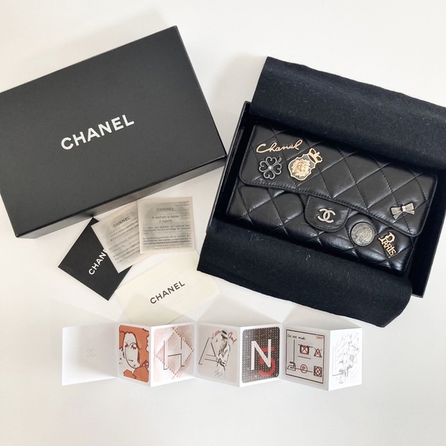 激レア☆CHANEL ラム アイコン チャーム フラップ 長財布 ブラック 黒