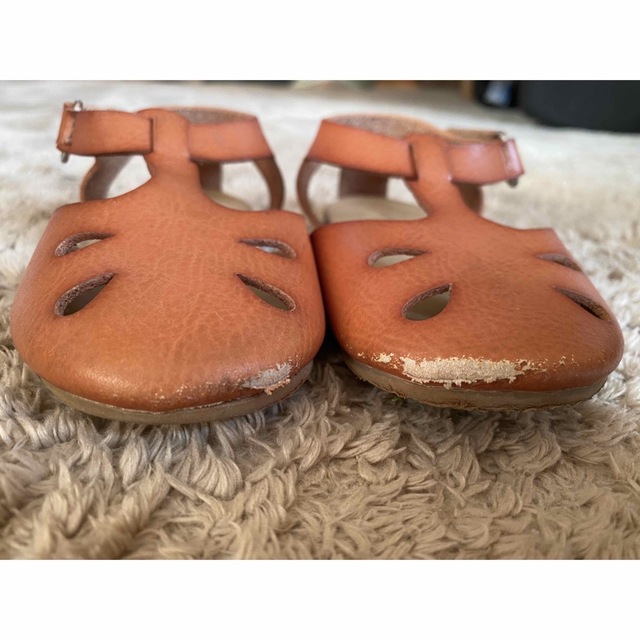 ZARA KIDS(ザラキッズ)のZARA BABY レザーサンダル キッズ/ベビー/マタニティのベビー靴/シューズ(~14cm)(サンダル)の商品写真