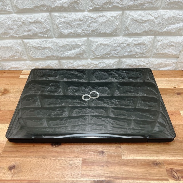 生まれのブランドで LIFEBOOK AH53☘第6世代Core i7☘新品SSD240GB