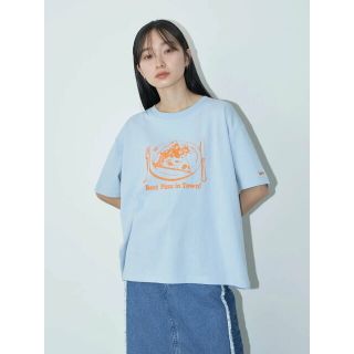 アースミュージックアンドエコロジー(earth music & ecology)の【アイスブルー】Lee*e.m.a.e PIZZA TEE(カットソー(長袖/七分))