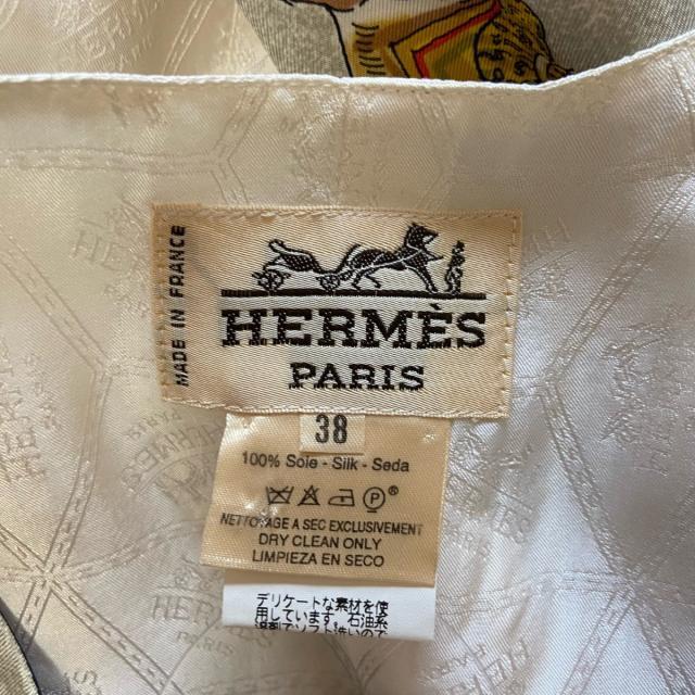 Hermes(エルメス)のエルメス ベスト サイズ38 M レディース レディースのトップス(ベスト/ジレ)の商品写真