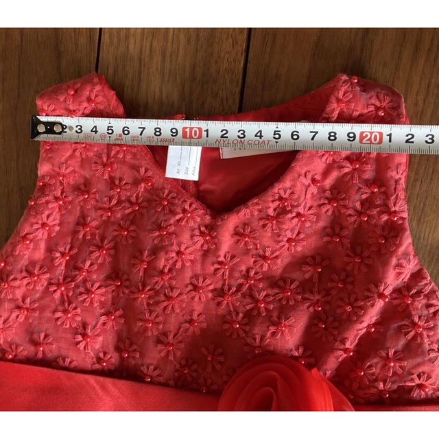 ドレス　赤　110 キッズ/ベビー/マタニティのキッズ服女の子用(90cm~)(ドレス/フォーマル)の商品写真