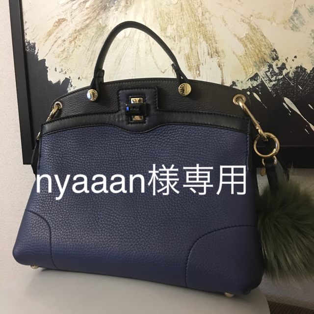 Furla(フルラ)のフルラバイカラー 便利サイズ超美品オマケ付き♡ レディースのバッグ(ハンドバッグ)の商品写真