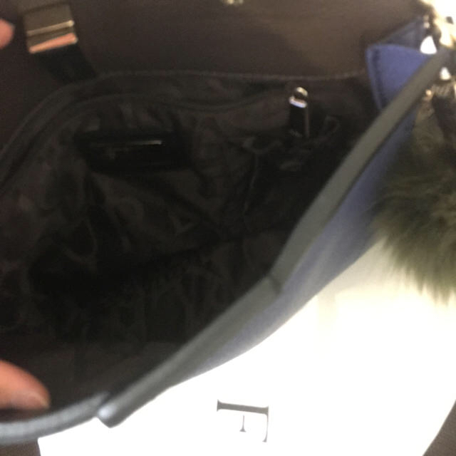 Furla(フルラ)のフルラバイカラー 便利サイズ超美品オマケ付き♡ レディースのバッグ(ハンドバッグ)の商品写真
