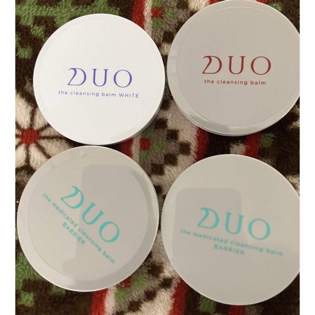 DUO(デュオ)の専用。DUO デュオクレンジングバーム4点 コスメ/美容のベースメイク/化粧品(その他)の商品写真