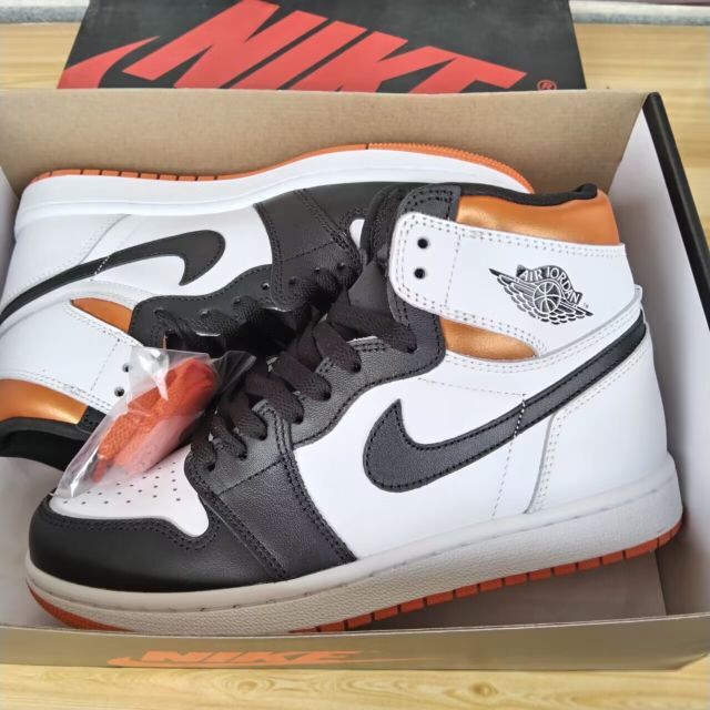 ナイキ スニーカー エアジョーダン 1 air Jordan 男女の靴 夏セール