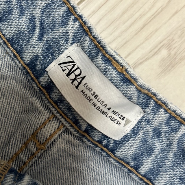 ZARA(ザラ)のZARA  半ズボン レディースのパンツ(ハーフパンツ)の商品写真