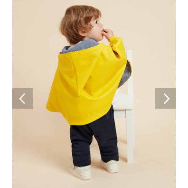 PETIT BATEAU(プチバトー)のプチバトー petit bateau ベビーポンチョ キッズ/ベビー/マタニティのベビー服(~85cm)(ジャケット/コート)の商品写真