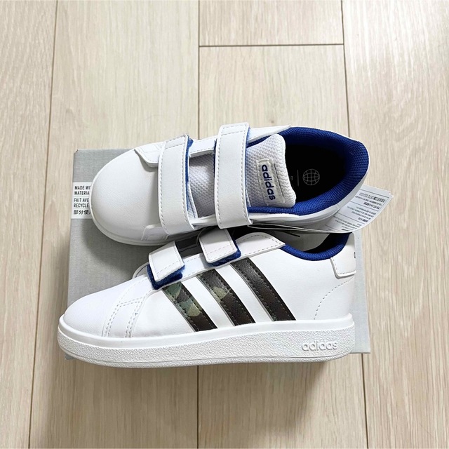 adidas(アディダス)のadidas アディダス キッズ スニーカー シューズ グランドコート 16cm キッズ/ベビー/マタニティのキッズ靴/シューズ(15cm~)(スニーカー)の商品写真