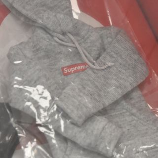 気質アップ】 supreme DOLL momoko × supreme momoko DOLL 22FW 未開封