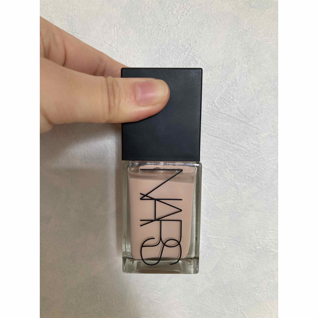 NARS ライトリフレクティング ファンデーション 02164 OSLO