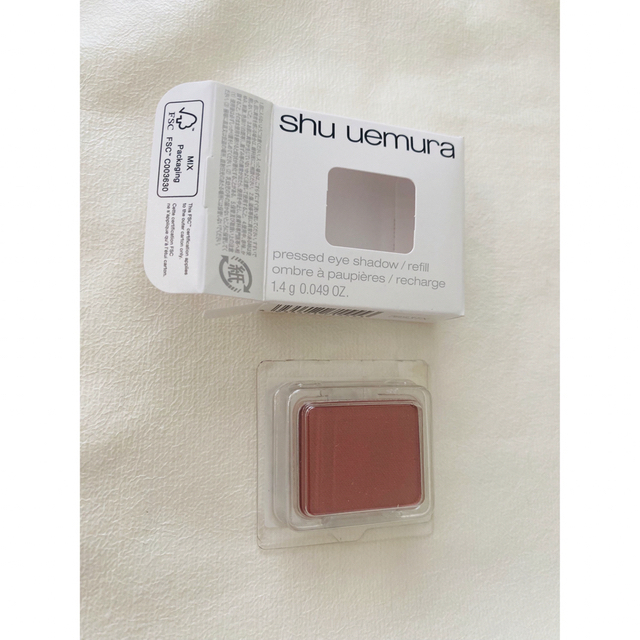 shu uemura(シュウウエムラ)のシュウウエムラ　プレスドアイシャドー　Mブリック（レフィル） コスメ/美容のベースメイク/化粧品(アイシャドウ)の商品写真