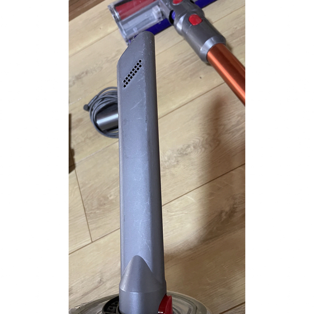 Dyson(ダイソン)のDyson掃除機v10 スマホ/家電/カメラの生活家電(掃除機)の商品写真