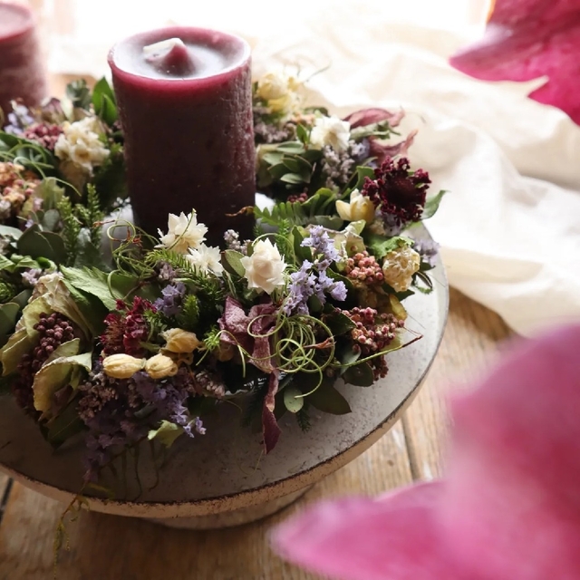 春から初夏へ⚘ アンティーク紫陽花とクリスマスローズのキャンドルリース　春リース