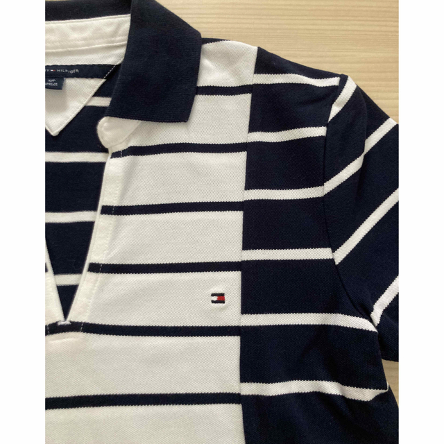 TOMMY HILFIGER(トミーヒルフィガー)のTOMMY HILFIGER トミー　ポロシャツ　ボーダー　Sサイズ レディースのトップス(ポロシャツ)の商品写真