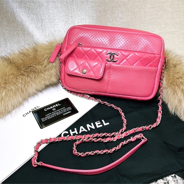 さらに値下げ CHANEL 美品 赤ショルダーバッグ