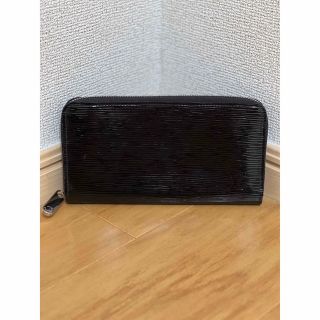 ルイヴィトン(LOUIS VUITTON)のルイ ヴィトン 美品 エピ エレクトリック ジッピーウォレット ラウンド長財布 (長財布)