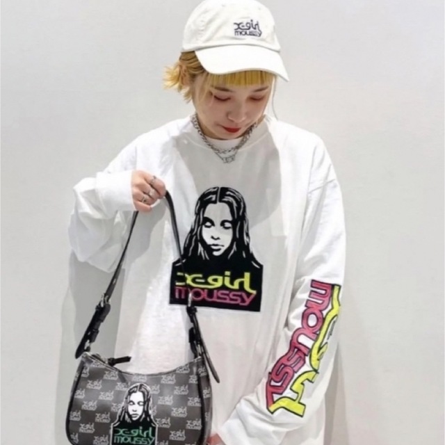 moussy(マウジー)のMOUSSY×X-girl☆XG ONE WASH キャップ レディースの帽子(キャップ)の商品写真