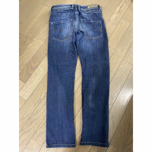 DIESEL(ディーゼル)の美品　即日発送　ディーゼル メンズ BELTHER STRETCH W28 メンズのパンツ(デニム/ジーンズ)の商品写真