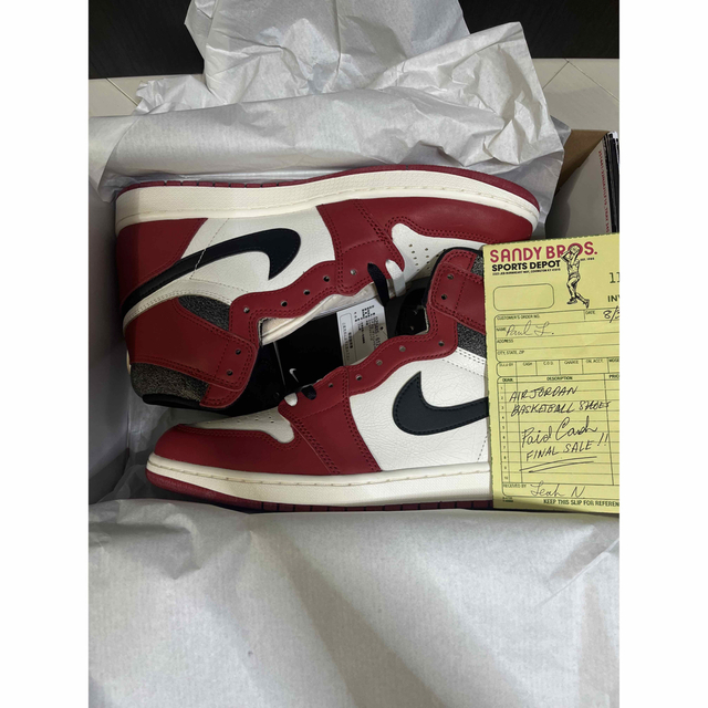 靴/シューズAIR JORDAN 1 RETRO CHICAGO Lost & Found