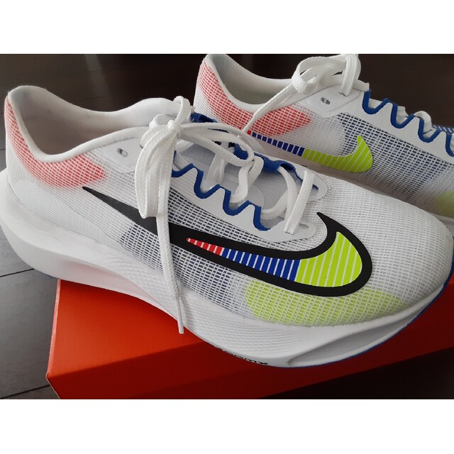 NIKE - NIKE(ナイキ)ズームフライ5 27cm ランニングシューズ 美品の