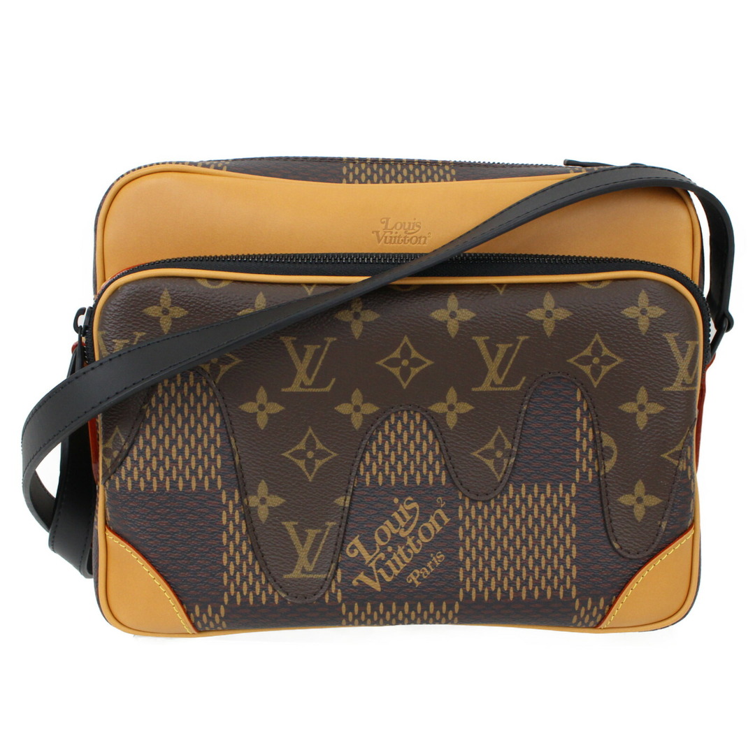 【箱・布袋あり】LOUIS VUITTON　ルイヴィトン　ナイル･メッセンジャーPM　N40359　ショルダーバッグ　NIGOコラボ　ジャイアント･ダミエ･エベヌ　モノグラム･キャンバス　ブラウン系　メンズ　ギフト　プレゼント包装可松前R56号店