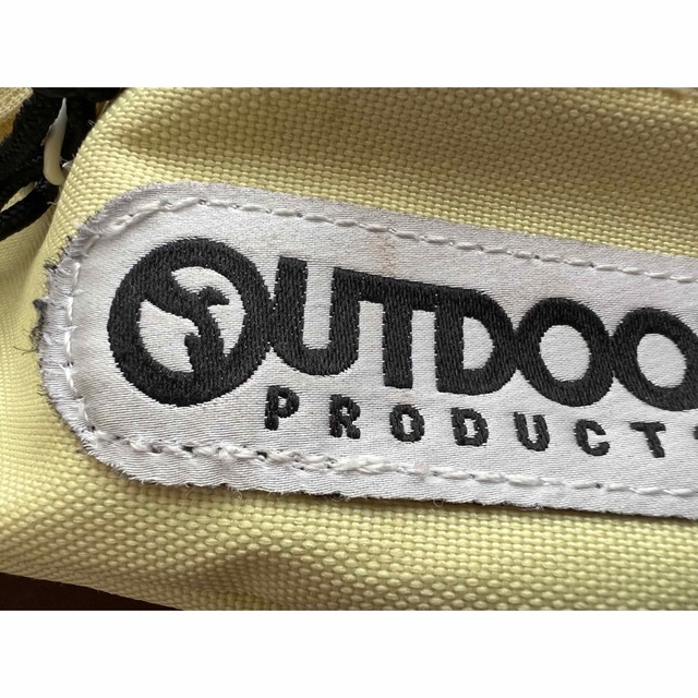 OUTDOOR(アウトドア)のOUTDOOR×earth ボディバッグ レディースのバッグ(ボディバッグ/ウエストポーチ)の商品写真