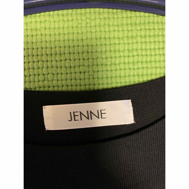 アクネ様専用　JENNE  ジェンヌ　 レディースのワンピース(ロングワンピース/マキシワンピース)の商品写真