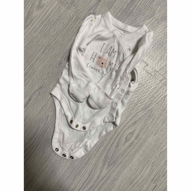 babyGAP(ベビーギャップ)のベビーギャップ　ブラナンベア　ロンパース キッズ/ベビー/マタニティのベビー服(~85cm)(ロンパース)の商品写真