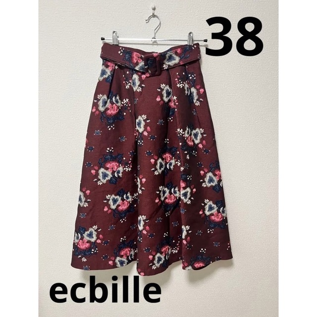 ecbille 花柄ひざ丈スカート　ベルト付き　38サイズ レディースのスカート(ひざ丈スカート)の商品写真