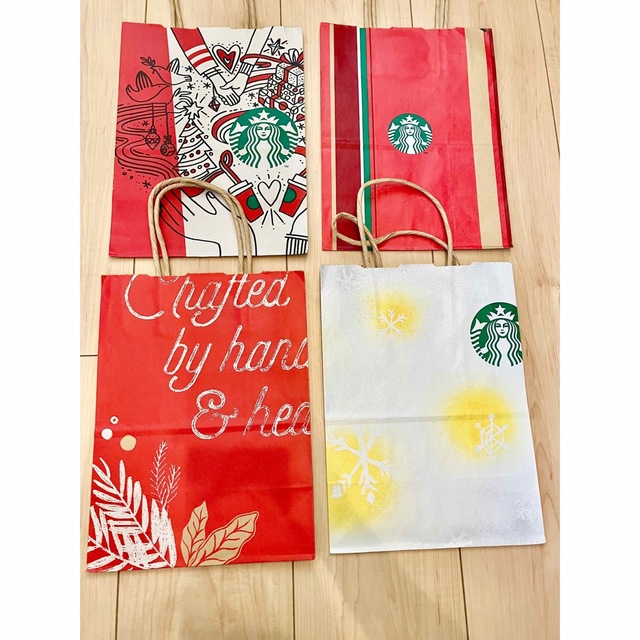 Starbucks(スターバックス)の季節限定品☆ Starbucks ショップバック　紙袋　 レディースのバッグ(ショップ袋)の商品写真