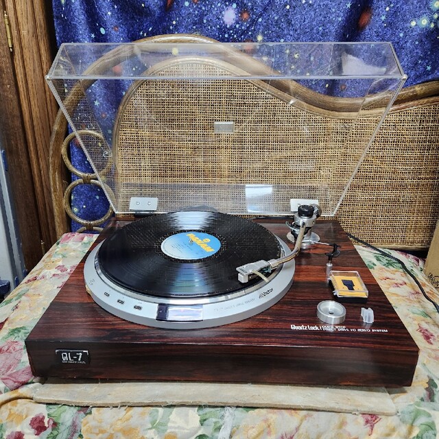 必見レストア済美品!カートリッジ新品!VictorレコードプレーヤーQL