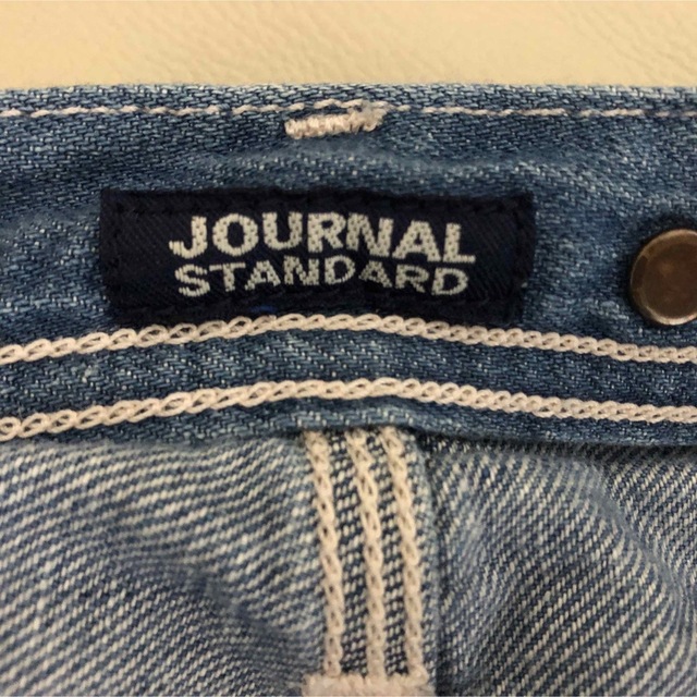 JOURNAL STANDARD(ジャーナルスタンダード)のジャーナルスタンダード】ハーフパンツ　インディゴブルー　ダメージボタンフライ12 メンズのパンツ(ショートパンツ)の商品写真