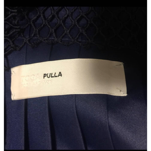 TOGA PULLA(トーガプルラ)のTOGA  PULLA プリーツスカート レディースのスカート(ひざ丈スカート)の商品写真