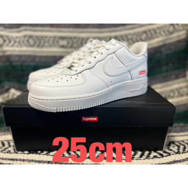 靴/シューズSupreme × Nike Air Force 1 Low White US7