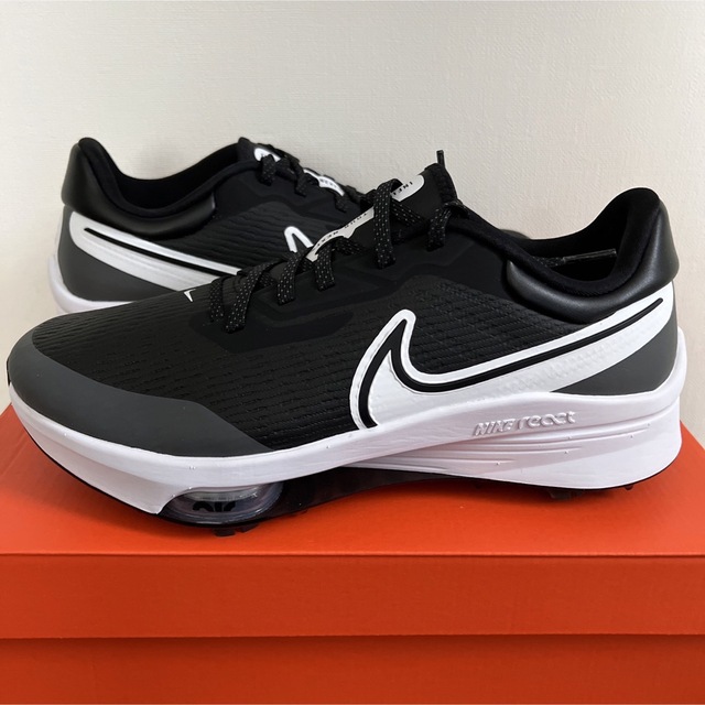 美品　NIKE ナイキ AIR zoom infinity tour WIDE