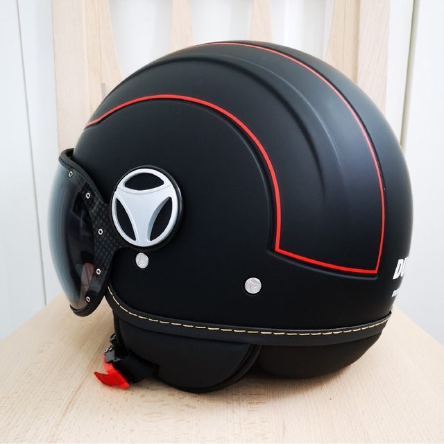 MOMO DESIGNジェットヘルメットスモークシールドセットDUCATIモデル