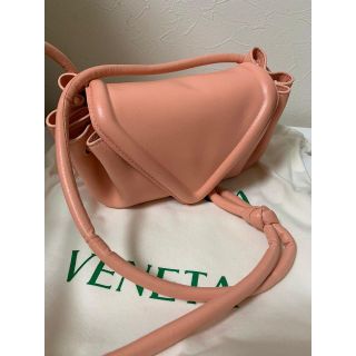 ボッテガヴェネタ(Bottega Veneta)の【関税込み】☆Bottega Veneta 完売前に！Beak ミニショルダー(ショルダーバッグ)