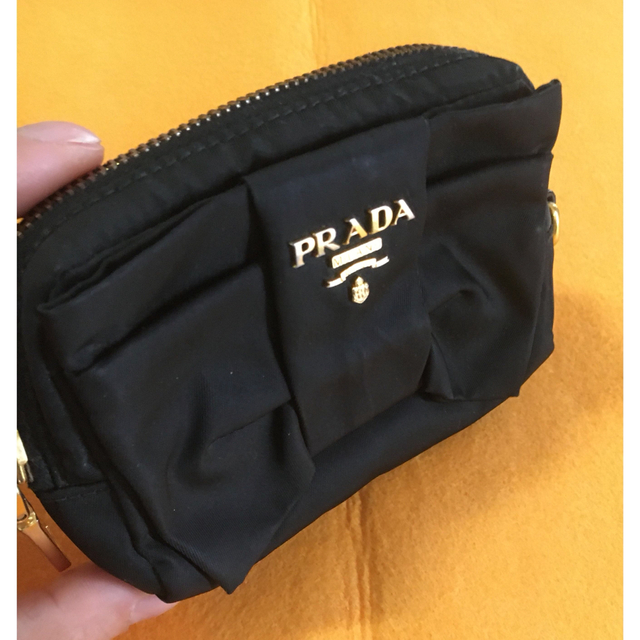 PRADA(プラダ)のPRADA 小物入れ　ポーチ レディースのファッション小物(ポーチ)の商品写真