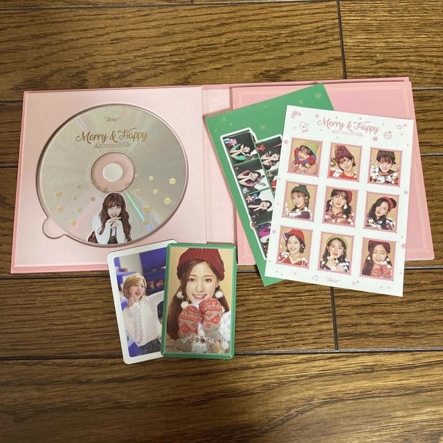 TWICE Merry & Happy CD トレカ エンタメ/ホビーのCD(K-POP/アジア)の商品写真