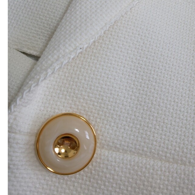 anySiS(エニィスィス)のエニシス白ジャケット レディースのフォーマル/ドレス(その他)の商品写真