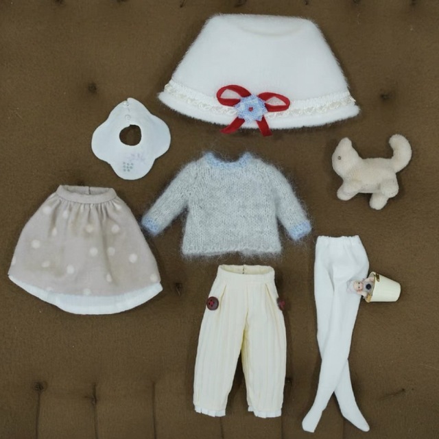 ブライス 人形 お洋服 アウトフィット 海外作家製 海塩ヨーグルト ハンドメイドのぬいぐるみ/人形(人形)の商品写真