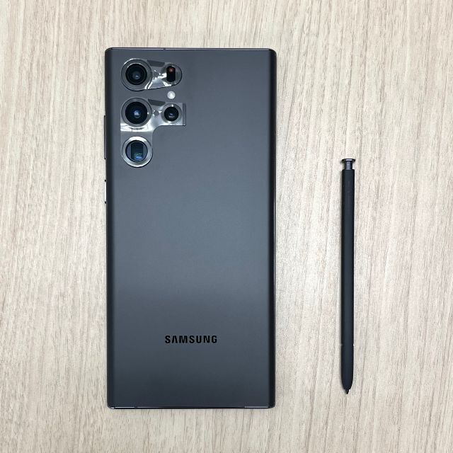 Galaxy S22 Ultra 256GB ブラック SIMフリー【A級美品