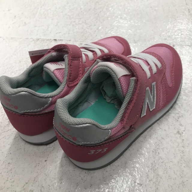 New Balance(ニューバランス)のニューバランス　キッズ用　スニーカー　21cm キッズ/ベビー/マタニティのキッズ靴/シューズ(15cm~)(スニーカー)の商品写真