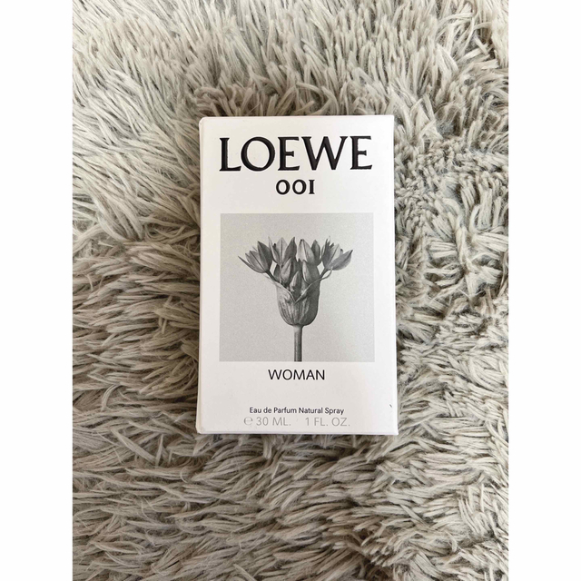 LOEWE(ロエベ)のLOEWE 001 woman コスメ/美容の香水(香水(女性用))の商品写真