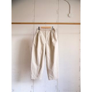 ワンダーランド(wonderland)の【新品】wonderland, Two tuck chino`s アイボリー(チノパン)