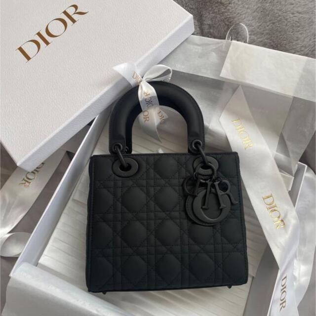 人気沸騰ブラドン Christian Dior 早い者勝ち レディディオール