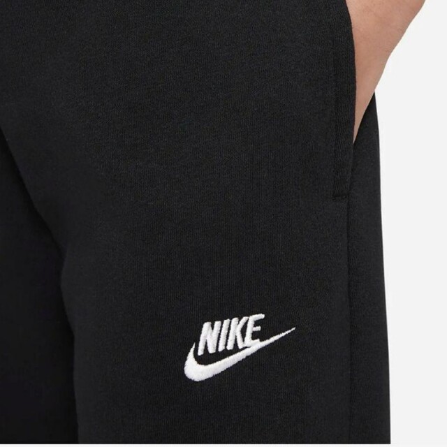 NIKE(ナイキ)の定価以下　ナイキ　フリースパンツ　スウェット　160 キッズ/ベビー/マタニティのキッズ服男の子用(90cm~)(パンツ/スパッツ)の商品写真