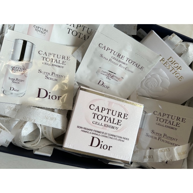 Dior(ディオール)のDIOR カプチュール トータル アイ クリーム (目元用クリーム)他　BOX  コスメ/美容のスキンケア/基礎化粧品(アイケア/アイクリーム)の商品写真